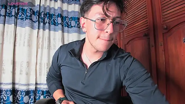 Amon  ashford online show from 02-12-26, 03:23