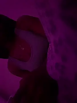 theprettysoles online show from 04-08-26, 06:35