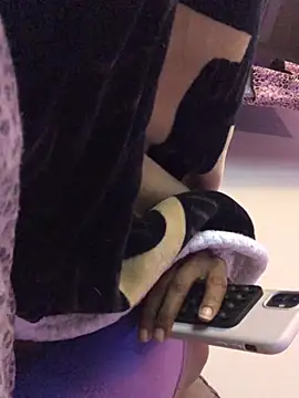 Snapshot of theprettysoles chatting on 07-30-26, 01:26 theprettysoles online show from 07-30-26, 01:26