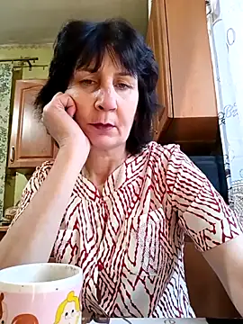 Laura Kiss online show from 12-03-25, 08:56