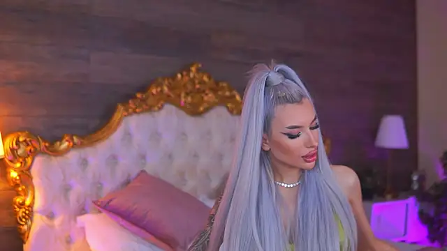 Juicy Jessye online show from 01-08-26, 09:06