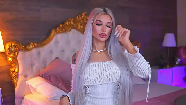 Juicy Jessye online show from 04-08-26, 07:47