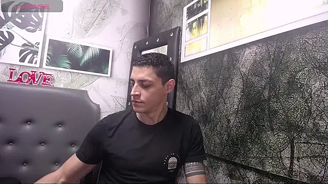 Frank Millers online show from 02-08-25, 01:22