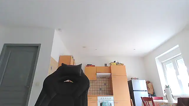 serena  vedette online show from 02-12-25, 02:43