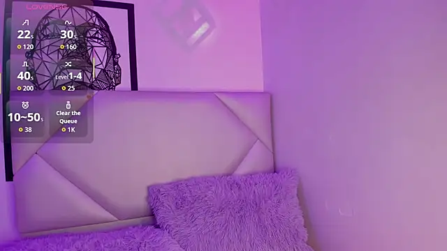 Snapshot of Belinda_Braund chatting on 09-10-25, 05:24 Belinda Braund online show from 09-10-25, 05:24