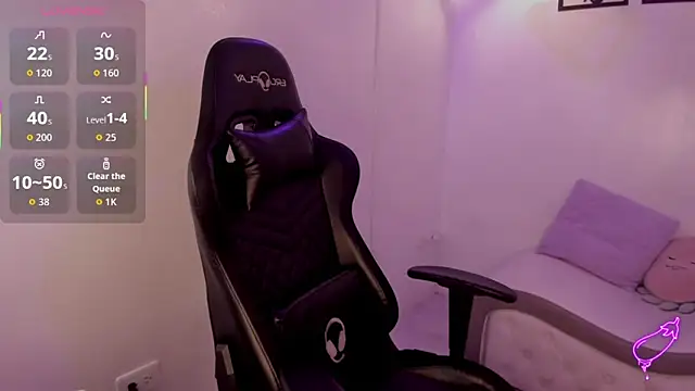 Snapshot of Belinda_Braund chatting on 09-12-25, 02:39 Belinda Braund online show from 09-12-25, 02:39