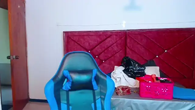 victoria adams07 online show from 03-23-26, 08:02