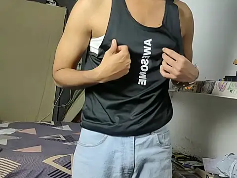 Snapshot of fit_boyxx chatting on 10-30-25, 09:04 fit boyxx online show from 10-30-25, 09:04