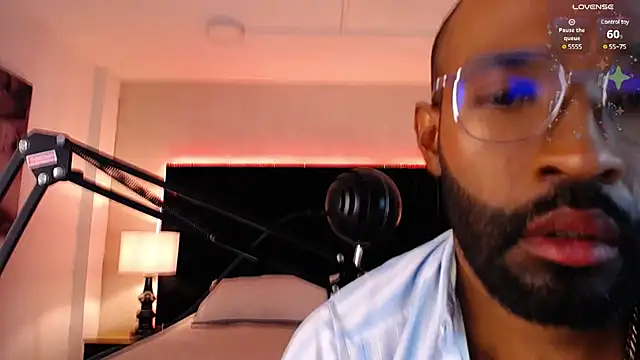 Simon Basset online show from 03-19-25, 09:16