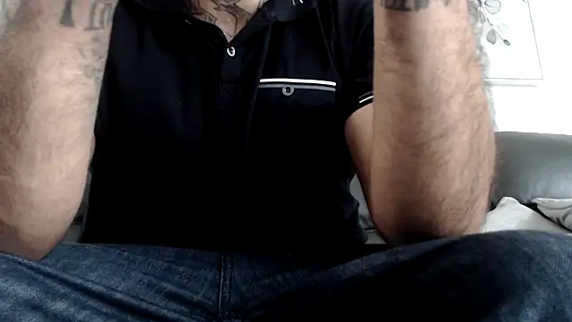 Snapshot of Str8_Soldier chatting on 02-17-25, 04:37 Str8 Soldier online show from 02-17-25, 04:37