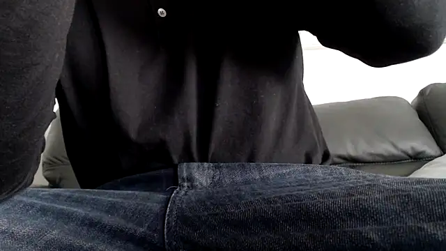 Snapshot of Str8_Soldier chatting on 02-17-25, 10:58 Str8 Soldier online show from 02-17-25, 10:58