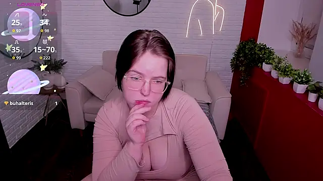 Snapshot of Manic_pixie_ chatting on 03-01-26, 03:47 Manic pixie online show from 03-01-26, 03:47