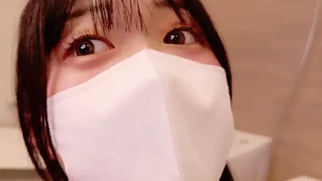 Snapshot of NA-KAREN-V8 chatting on 02-01-25, 07:02 NA-KAREN-V8 online show from 02-01-25, 07:02