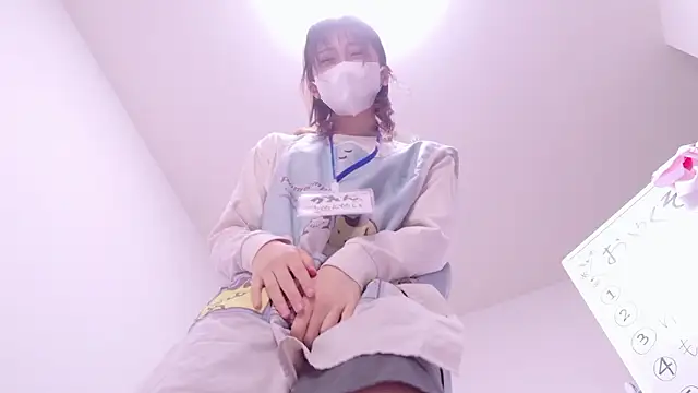 NA-KAREN-V8 online show from 11-12-25, 12:05