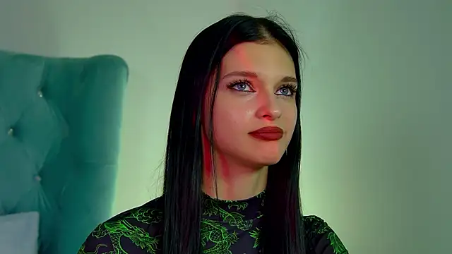 Snapshot of BeverlyMost chatting on 02-04-25, 04:29 BeverlyMost online show from 02-04-25, 04:29