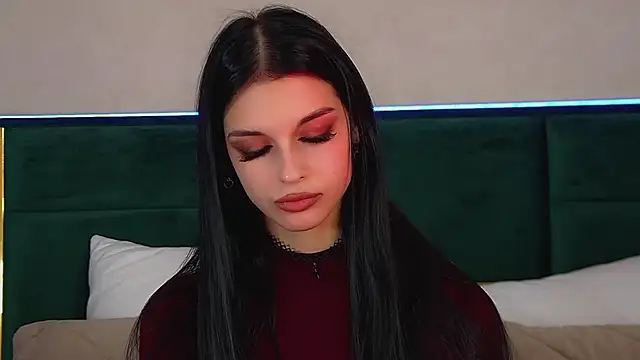 Snapshot of BeverlyMost chatting on 11-07-25, 07:30 BeverlyMost online show from 11-07-25, 07:30