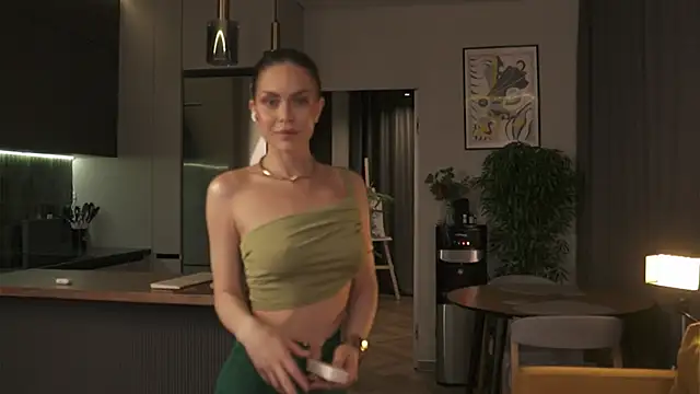 Sofa 01 online show from 04-07-26, 02:39