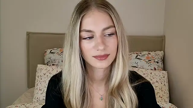 Snapshot of GabriellaOlsen chatting on 09-24-25, 10:51 GabriellaOlsen online show from 09-24-25, 10:51
