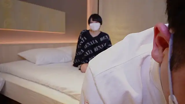 Snapshot of hansha_kun chatting on 11-30-25, 01:15 hansha kun online show from 11-30-25, 01:15