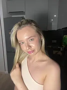  Babygirl   online show from 01-24-25, 04:06