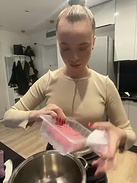  Babygirl   online show from 01-29-25, 04:08