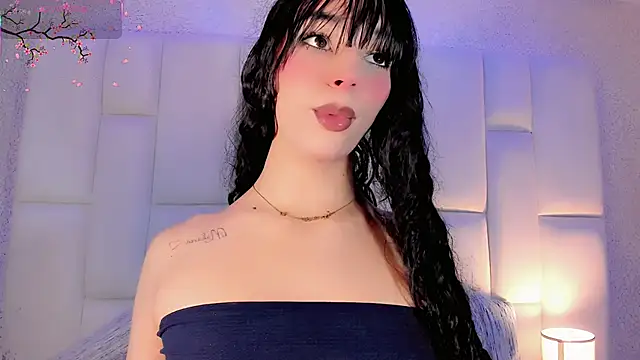 Angeles Busst online show from 12-14-25, 08:35