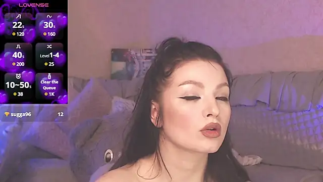 Snapshot of BritneyBarker chatting on 02-16-25, 05:26 BritneyBarker online show from 02-16-25, 05:26