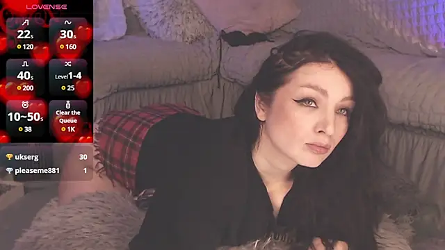 Snapshot of BritneyBarker chatting on 03-04-25, 04:06 BritneyBarker online show from 03-04-25, 04:06