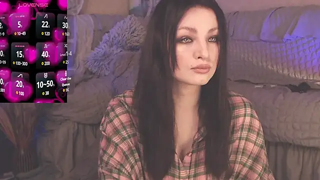 Snapshot of BritneyBarker chatting on 03-17-25, 02:52 BritneyBarker online show from 03-17-25, 02:52