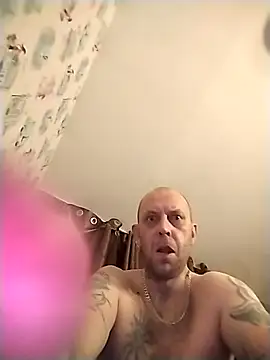 Snapshot of MaxDevilWhite chatting on 11-15-25, 12:08 MaxDevilWhite online show from 11-15-25, 12:08