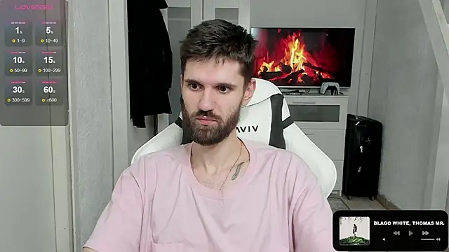 DavidNaidis online show from 02-05-25, 12:31