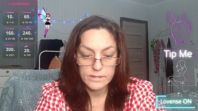 Soffya Soy online show from 11-14-25, 05:55