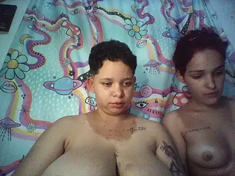 Snapshot of moranguinx chatting on 05-13-26, 01:36 moranguinx online show from 05-13-26, 01:36