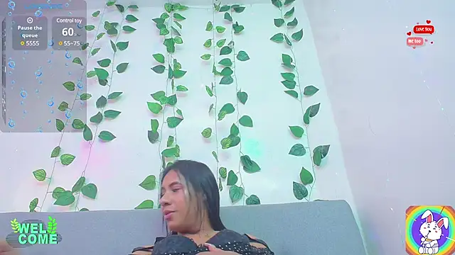 Snapshot of LiiLiith-1 chatting on 03-10-25, 11:21 LiiLiith-1 online show from 03-10-25, 11:21