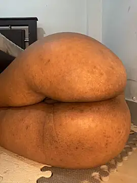 Charlotte bronxxx online show from 09-10-25, 05:35