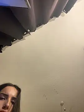 EllaEroticaX online show from 10-30-25, 05:24