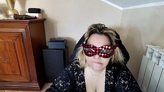 topina8 online show from 03-18-25, 09:52