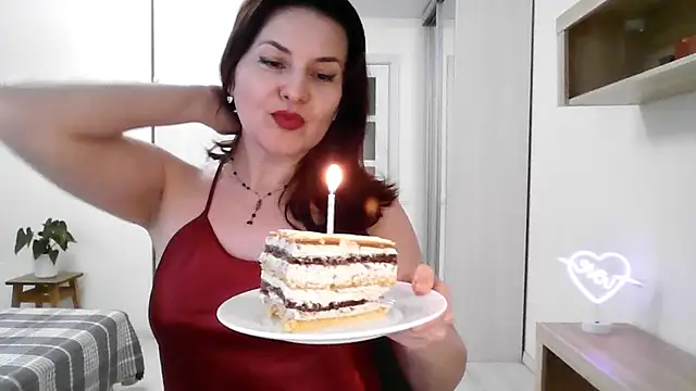 Victoria Glam online show from 03-19-25, 01:51