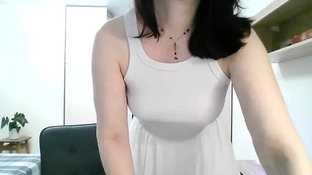 Victoria Glam online show from 03-21-25, 05:56