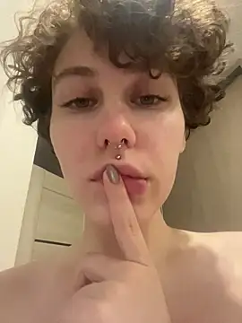 Snapshot of Molli_Luv chatting on 01-09-26, 02:58 Molli Luv online show from 01-09-26, 02:58