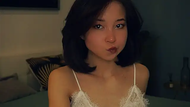 VeronaCritchlow online show from 02-07-25, 08:44