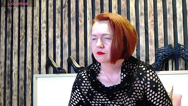 Alis Lovi online show from 05-30-26, 06:05