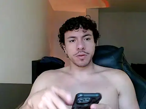 ttylloserxxx online show from 04-23-26, 02:30