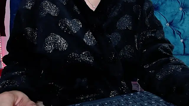 isabelajonesgl online show from 02-15-25, 10:10