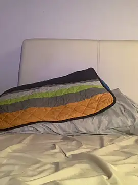 Pilote19 online show from 04-15-26, 09:05