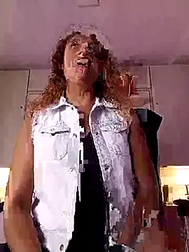 Zoedaniels online show from 03-08-25, 07:53