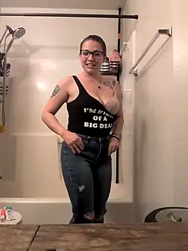 YourNotMySupervisor online show from 10-13-25, 03:17