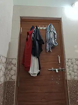 Snapshot of randit7 chatting on 11-24-25, 03:50 randit7 online show from 11-24-25, 03:50