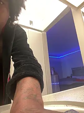 squirmxx10 online show from 02-05-26, 10:36