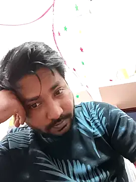 Snapshot of PARTHI012025 chatting on 02-18-26, 04:25 PARTHI012025 online show from 02-18-26, 04:25